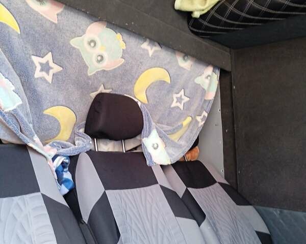 Белый Мерседес Sprinter, объемом двигателя 0 л и пробегом 663 тыс. км за 13500 $, фото 11 на Automoto.ua