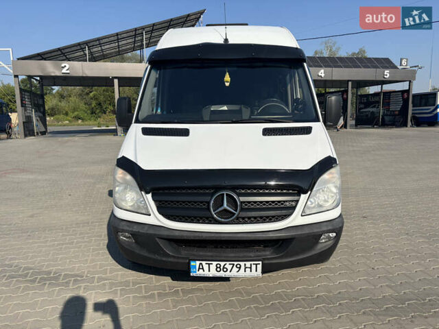 Білий Мерседес Sprinter, об'ємом двигуна 2.14 л та пробігом 286 тис. км за 20500 $, фото 2 на Automoto.ua