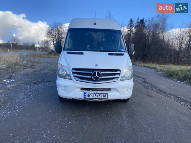 Белый Мерседес Sprinter, объемом двигателя 2.14 л и пробегом 440 тыс. км за 19700 $, фото 1 на Automoto.ua