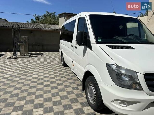 Белый Мерседес Sprinter, объемом двигателя 2.14 л и пробегом 347 тыс. км за 19999 $, фото 18 на Automoto.ua