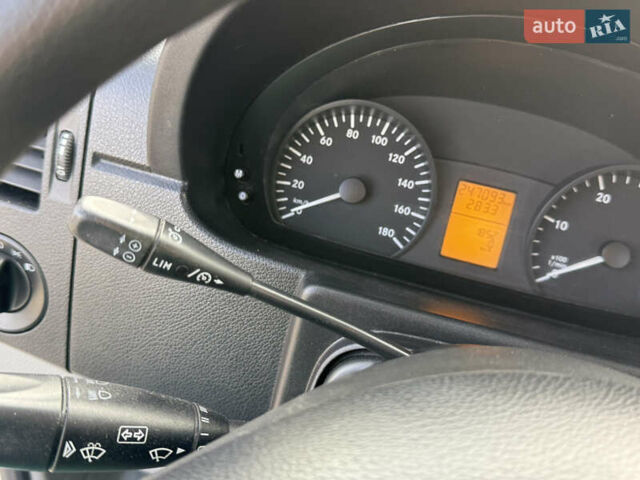 Белый Мерседес Sprinter, объемом двигателя 2.2 л и пробегом 247 тыс. км за 20800 $, фото 8 на Automoto.ua