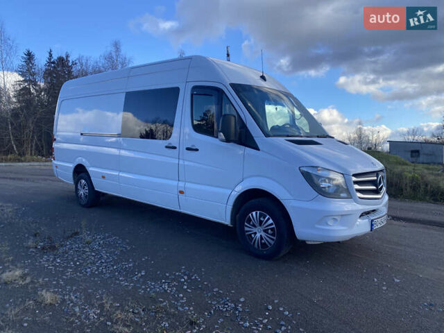 Белый Мерседес Sprinter, объемом двигателя 2.14 л и пробегом 440 тыс. км за 19700 $, фото 2 на Automoto.ua