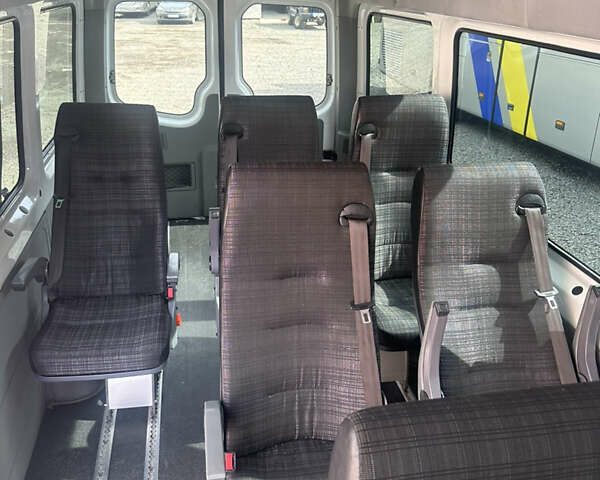 Белый Мерседес Sprinter, объемом двигателя 2.2 л и пробегом 541 тыс. км за 22300 $, фото 17 на Automoto.ua