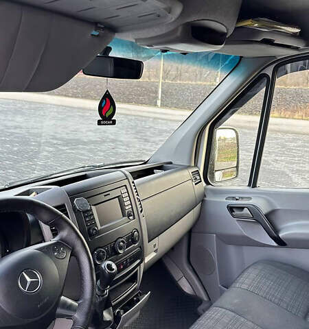 Білий Мерседес Sprinter, об'ємом двигуна 2.2 л та пробігом 430 тис. км за 23000 $, фото 14 на Automoto.ua