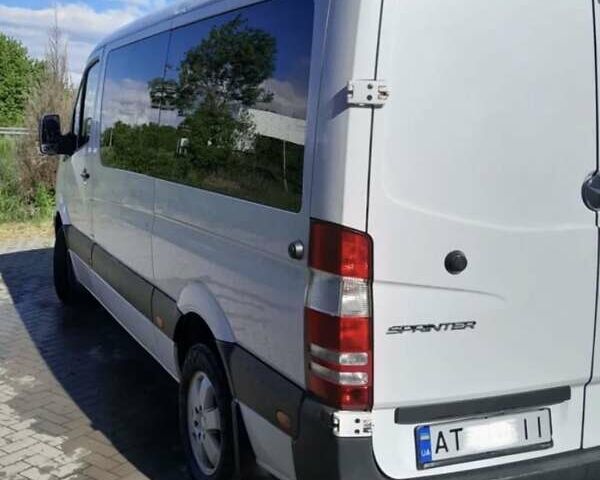 Белый Мерседес Sprinter, объемом двигателя 2.2 л и пробегом 653 тыс. км за 18400 $, фото 16 на Automoto.ua