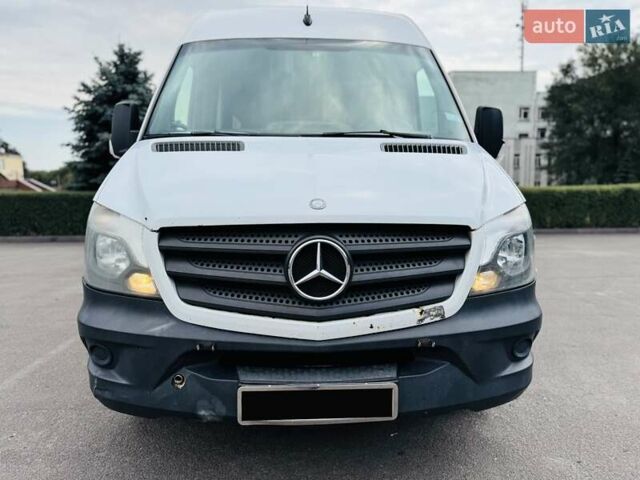 Белый Мерседес Sprinter, объемом двигателя 2.2 л и пробегом 680 тыс. км за 22999 $, фото 15 на Automoto.ua