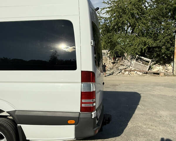 Мерседес Sprinter 2014 в Тернополе на Automoto.ua Белый Мерседес Sprinter, объемом двигателя 3 л и пробегом 380 тыс. км за 27500 $, фото 7 на Automoto.ua