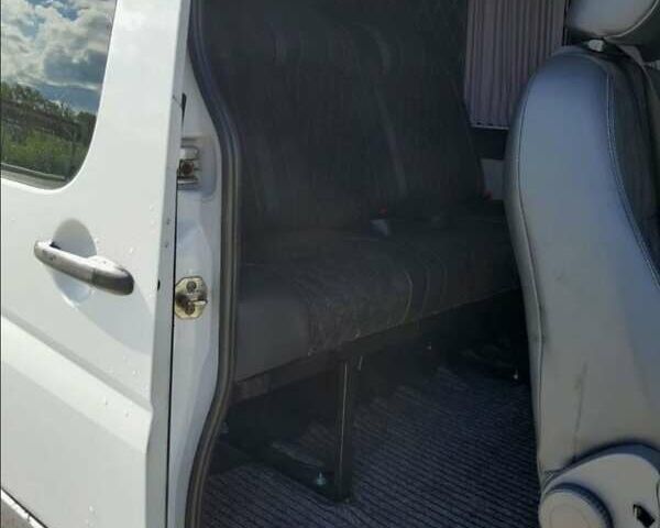 Белый Мерседес Sprinter, объемом двигателя 2.2 л и пробегом 653 тыс. км за 18400 $, фото 14 на Automoto.ua