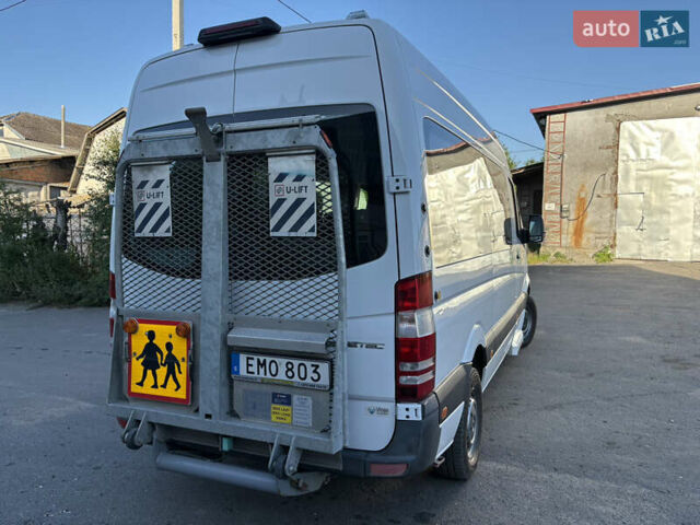 Белый Мерседес Sprinter, объемом двигателя 2.2 л и пробегом 342 тыс. км за 16900 $, фото 8 на Automoto.ua