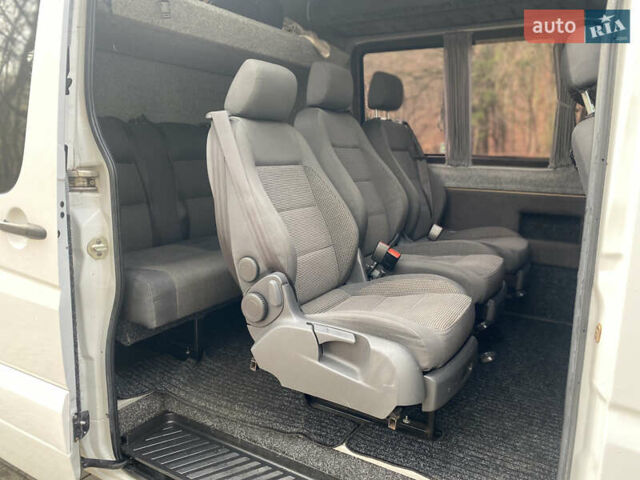 Белый Мерседес Sprinter, объемом двигателя 2.14 л и пробегом 440 тыс. км за 19700 $, фото 61 на Automoto.ua