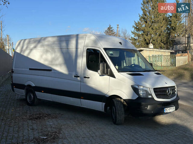 Белый Мерседес Sprinter, объемом двигателя 2.2 л и пробегом 260 тыс. км за 15800 $, фото 5 на Automoto.ua