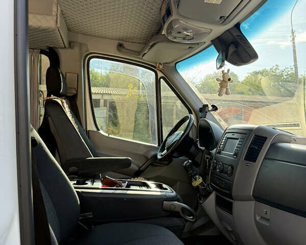 Мерседес Sprinter 2014 в Тернополе на Automoto.ua Белый Мерседес Sprinter, объемом двигателя 3 л и пробегом 380 тыс. км за 27500 $, фото 18 на Automoto.ua