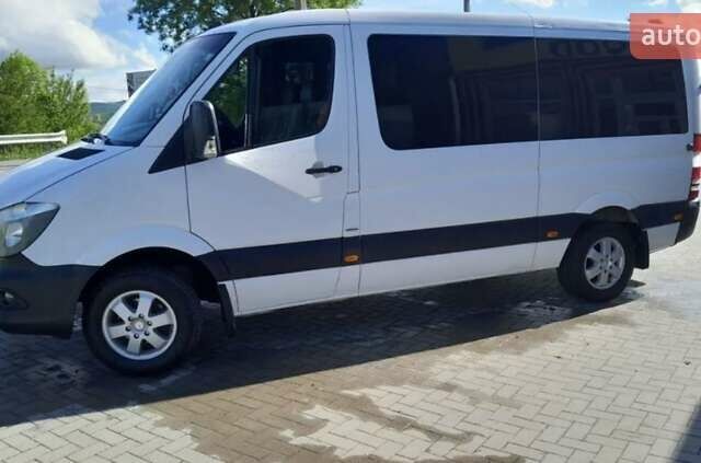 Белый Мерседес Sprinter, объемом двигателя 2.2 л и пробегом 653 тыс. км за 18400 $, фото 13 на Automoto.ua