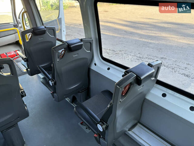 Белый Мерседес Sprinter, объемом двигателя 2.2 л и пробегом 342 тыс. км за 16900 $, фото 24 на Automoto.ua