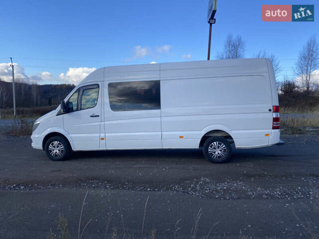 Белый Мерседес Sprinter, объемом двигателя 2.14 л и пробегом 440 тыс. км за 19700 $, фото 7 на Automoto.ua