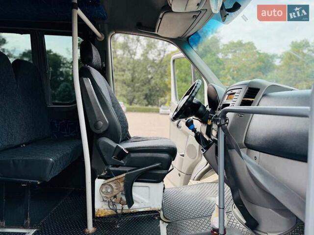 Белый Мерседес Sprinter, объемом двигателя 2.2 л и пробегом 680 тыс. км за 22999 $, фото 36 на Automoto.ua