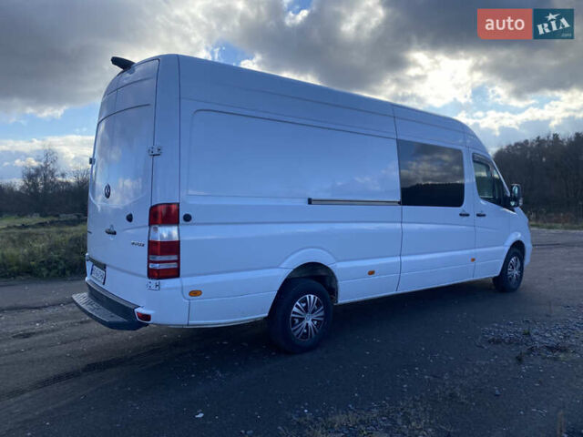 Белый Мерседес Sprinter, объемом двигателя 2.14 л и пробегом 440 тыс. км за 19700 $, фото 4 на Automoto.ua