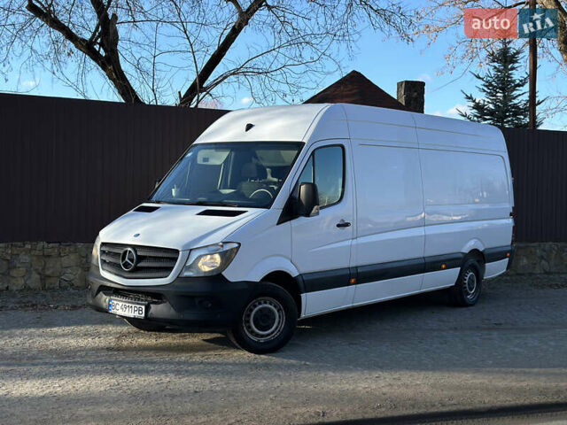 Белый Мерседес Sprinter, объемом двигателя 2.2 л и пробегом 260 тыс. км за 15800 $, фото 1 на Automoto.ua