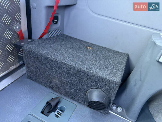 Белый Мерседес Sprinter, объемом двигателя 2.2 л и пробегом 342 тыс. км за 16900 $, фото 29 на Automoto.ua