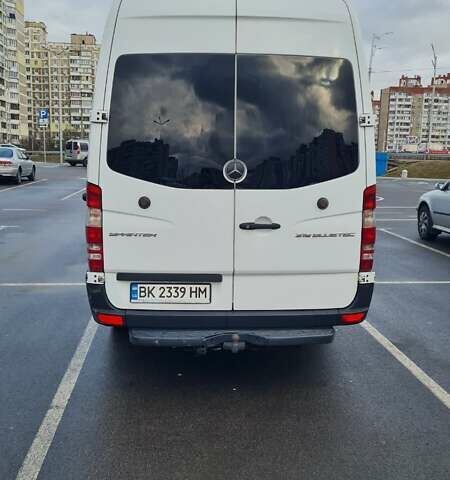 Білий Мерседес Sprinter, об'ємом двигуна 2.99 л та пробігом 810 тис. км за 26000 $, фото 13 на Automoto.ua