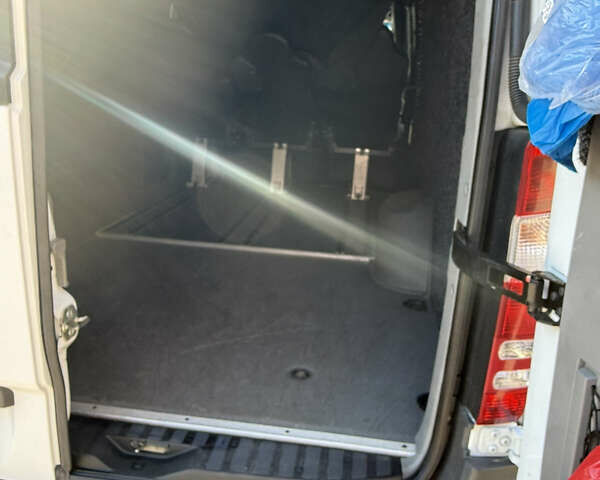 Мерседес Sprinter 2014 в Тернополе на Automoto.ua Белый Мерседес Sprinter, объемом двигателя 3 л и пробегом 380 тыс. км за 27500 $, фото 16 на Automoto.ua