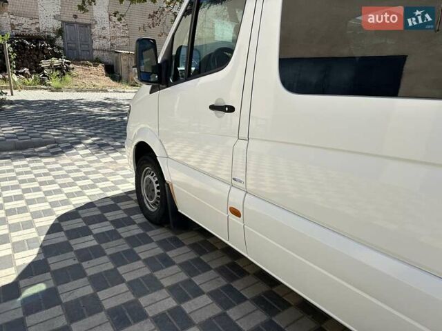 Білий Мерседес Sprinter, об'ємом двигуна 2.14 л та пробігом 347 тис. км за 19999 $, фото 16 на Automoto.ua