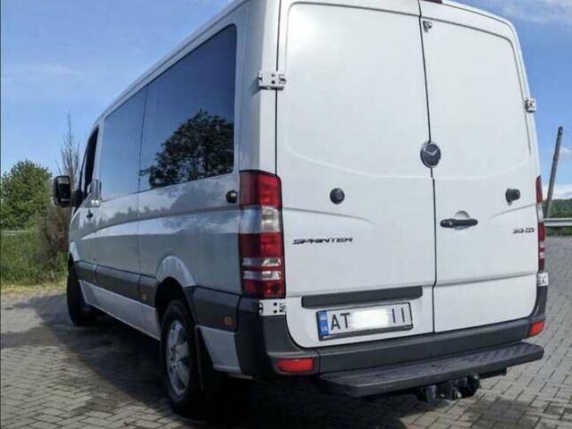 Белый Мерседес Sprinter, объемом двигателя 2.2 л и пробегом 653 тыс. км за 18400 $, фото 4 на Automoto.ua