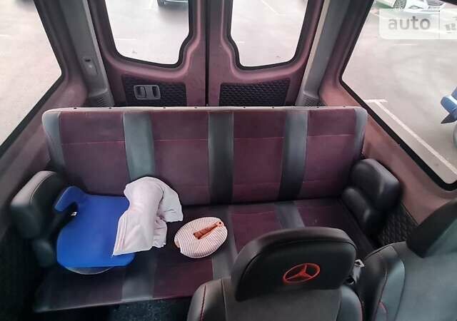 Білий Мерседес Sprinter, об'ємом двигуна 2.99 л та пробігом 810 тис. км за 26000 $, фото 34 на Automoto.ua