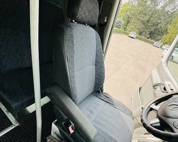 Білий Мерседес Sprinter, об'ємом двигуна 2.2 л та пробігом 680 тис. км за 23950 $, фото 38 на Automoto.ua