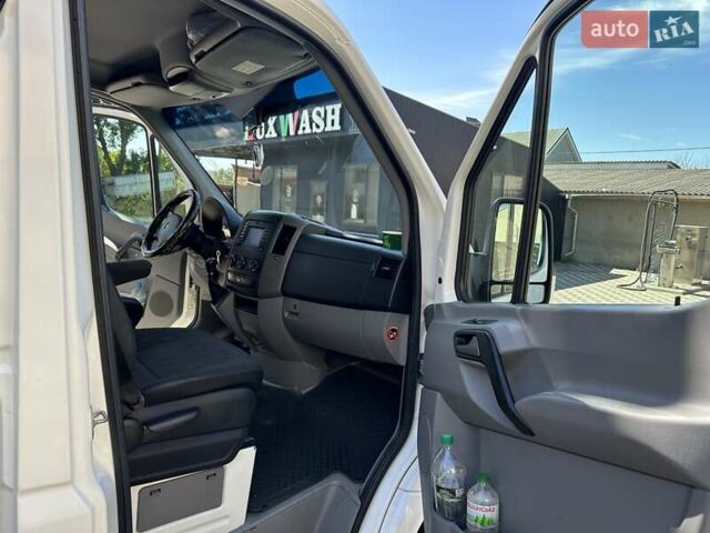 Білий Мерседес Sprinter, об'ємом двигуна 2.14 л та пробігом 347 тис. км за 19999 $, фото 13 на Automoto.ua
