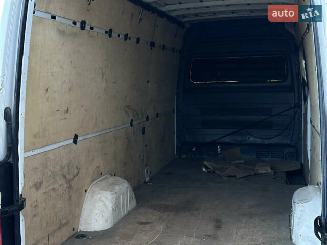 Белый Мерседес Sprinter, объемом двигателя 2.2 л и пробегом 260 тыс. км за 15800 $, фото 16 на Automoto.ua