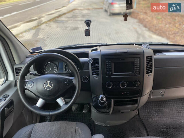 Белый Мерседес Sprinter, объемом двигателя 2.14 л и пробегом 440 тыс. км за 19700 $, фото 66 на Automoto.ua