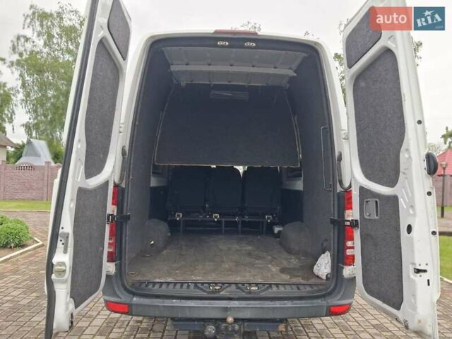 Белый Мерседес Sprinter, объемом двигателя 3 л и пробегом 430 тыс. км за 30506 $, фото 6 на Automoto.ua