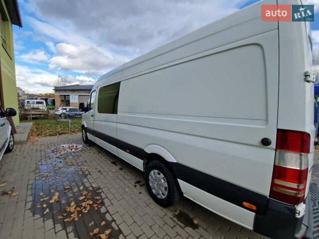 Белый Мерседес Sprinter, объемом двигателя 0 л и пробегом 870 тыс. км за 19000 $, фото 7 на Automoto.ua