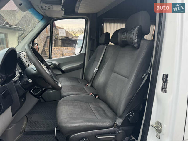 Белый Мерседес Sprinter, объемом двигателя 2.14 л и пробегом 564 тыс. км за 22999 $, фото 28 на Automoto.ua