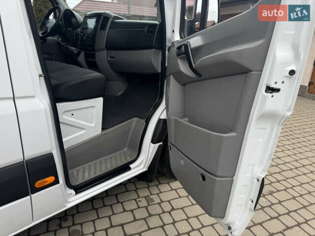 Белый Мерседес Sprinter, объемом двигателя 2.14 л и пробегом 564 тыс. км за 22999 $, фото 21 на Automoto.ua
