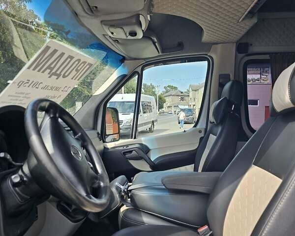 Білий Мерседес Sprinter, об'ємом двигуна 2.1 л та пробігом 360 тис. км за 20000 $, фото 7 на Automoto.ua