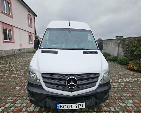 Білий Мерседес Sprinter, об'ємом двигуна 2.14 л та пробігом 320 тис. км за 25600 $, фото 1 на Automoto.ua