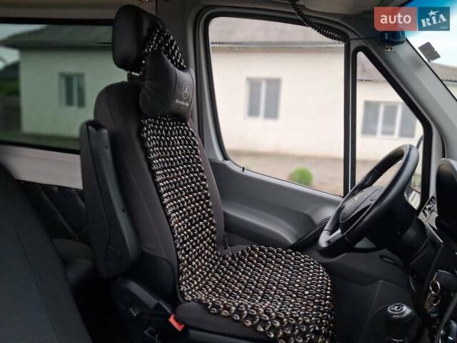 Белый Мерседес Sprinter, объемом двигателя 3 л и пробегом 430 тыс. км за 30506 $, фото 10 на Automoto.ua