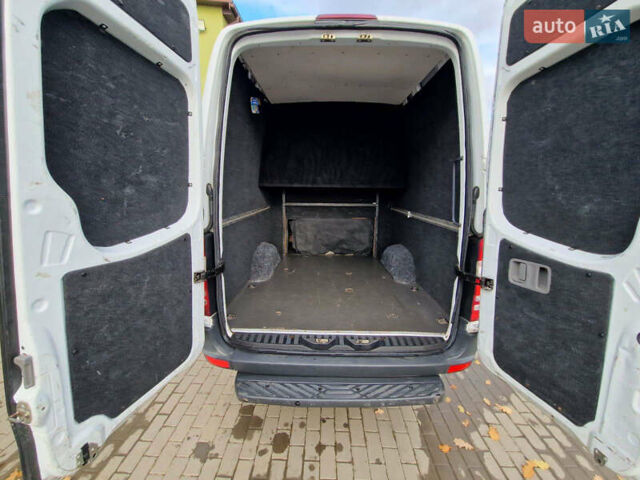 Белый Мерседес Sprinter, объемом двигателя 0 л и пробегом 870 тыс. км за 19000 $, фото 11 на Automoto.ua