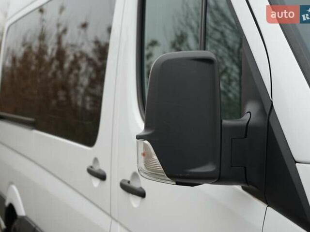 Белый Мерседес Sprinter, объемом двигателя 2.14 л и пробегом 320 тыс. км за 18595 $, фото 9 на Automoto.ua