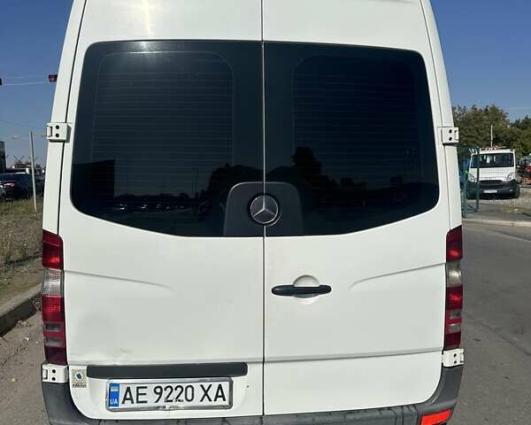 Белый Мерседес Sprinter, объемом двигателя 2.14 л и пробегом 100 тыс. км за 29000 $, фото 4 на Automoto.ua