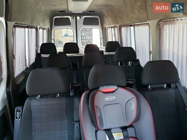 Белый Мерседес Sprinter, объемом двигателя 0 л и пробегом 48 тыс. км за 57000 $, фото 17 на Automoto.ua