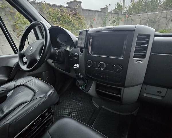Білий Мерседес Sprinter, об'ємом двигуна 2.14 л та пробігом 320 тис. км за 25600 $, фото 13 на Automoto.ua