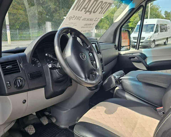 Білий Мерседес Sprinter, об'ємом двигуна 2.14 л та пробігом 370 тис. км за 18000 $, фото 6 на Automoto.ua