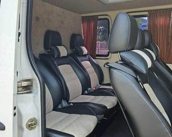 Білий Мерседес Sprinter, об'ємом двигуна 2.14 л та пробігом 370 тис. км за 18000 $, фото 5 на Automoto.ua