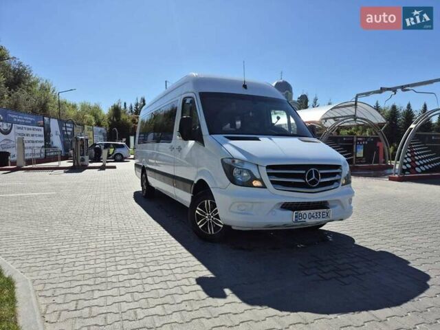 Белый Мерседес Sprinter, объемом двигателя 0 л и пробегом 410 тыс. км за 39000 $, фото 2 на Automoto.ua