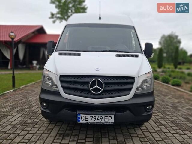 Белый Мерседес Sprinter, объемом двигателя 3 л и пробегом 430 тыс. км за 30506 $, фото 1 на Automoto.ua
