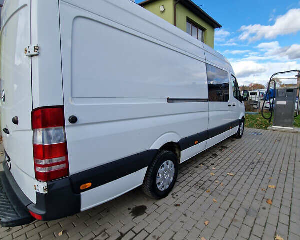 Белый Мерседес Sprinter, объемом двигателя 0 л и пробегом 870 тыс. км за 19000 $, фото 6 на Automoto.ua