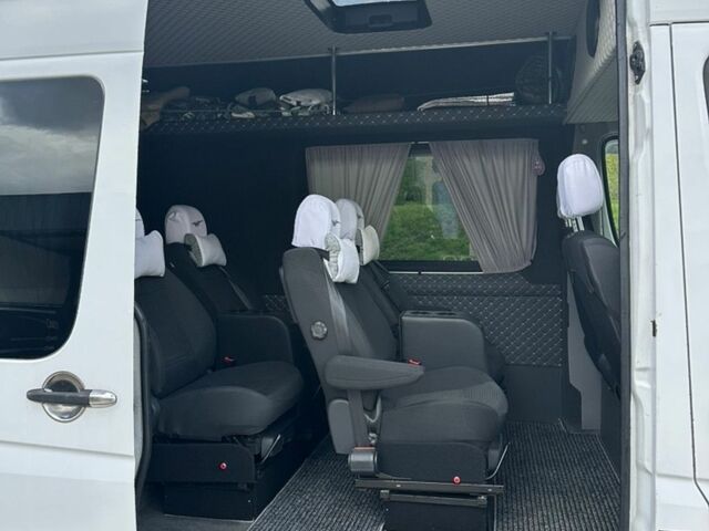 Белый Мерседес Sprinter, объемом двигателя 2.2 л и пробегом 480 тыс. км за 21500 $, фото 15 на Automoto.ua